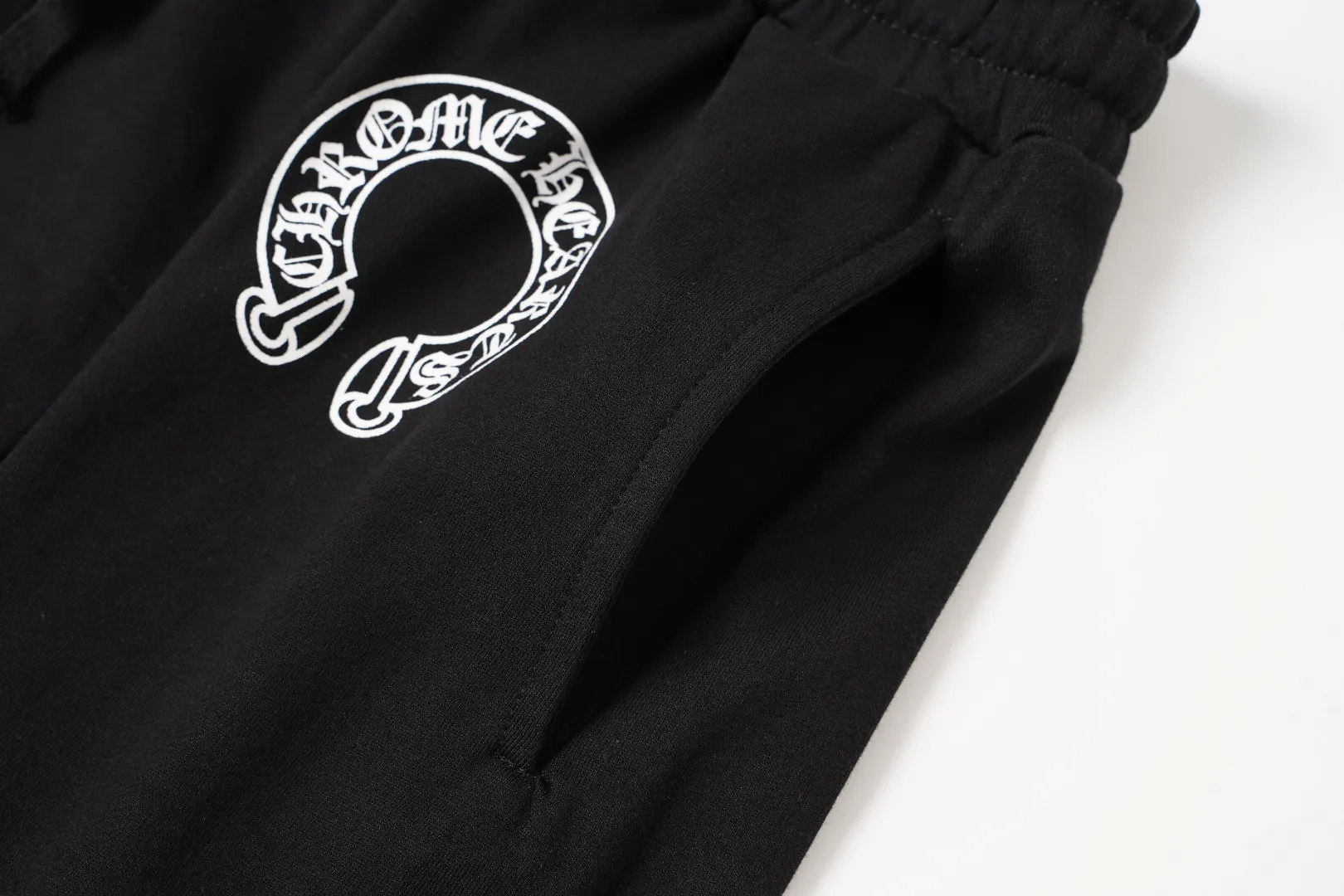 8703 Classic ， + ， ， Same Style 。 1：1 。Black S x L